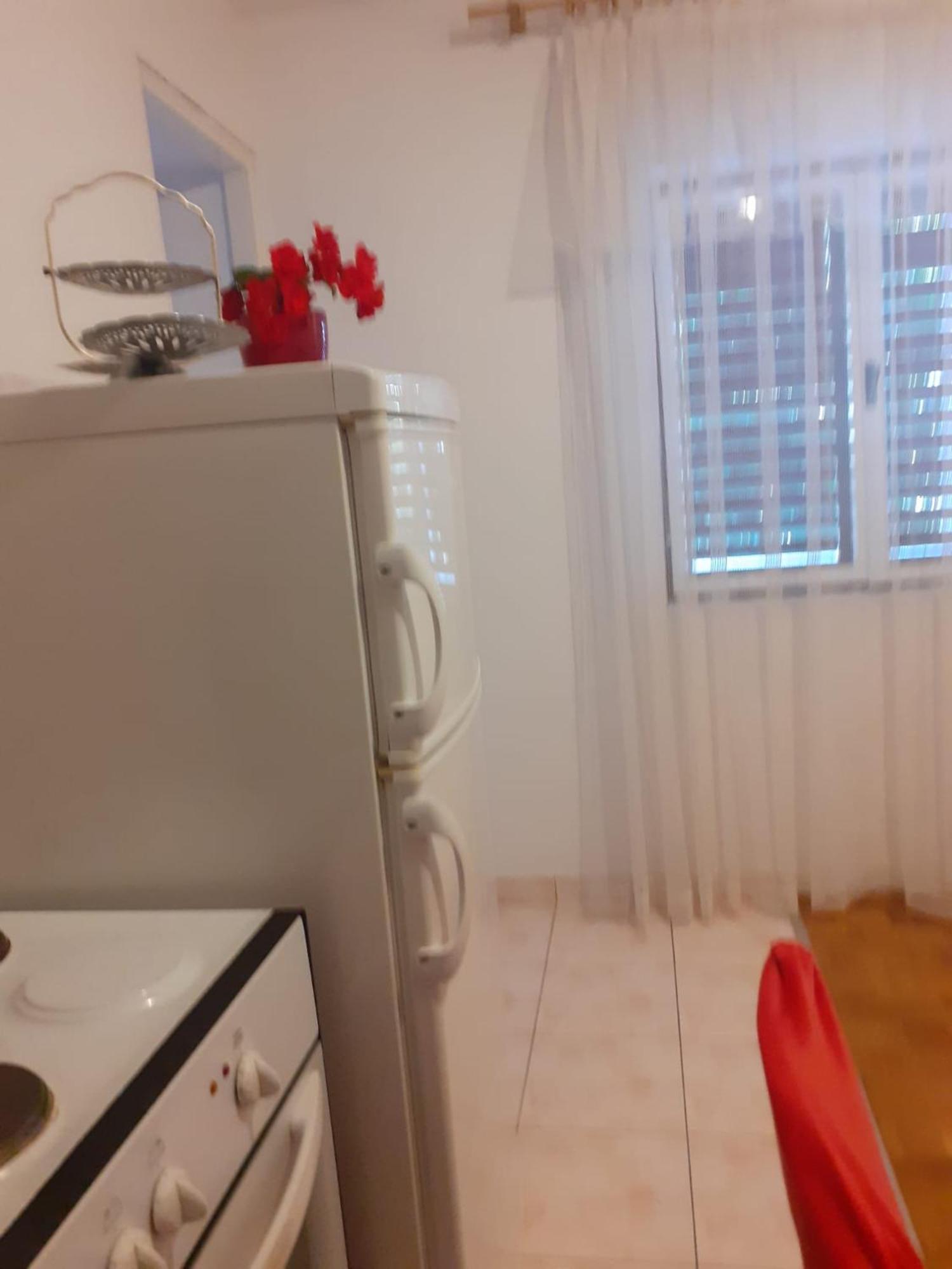 Apartman Sunce Raslina Exterior photo